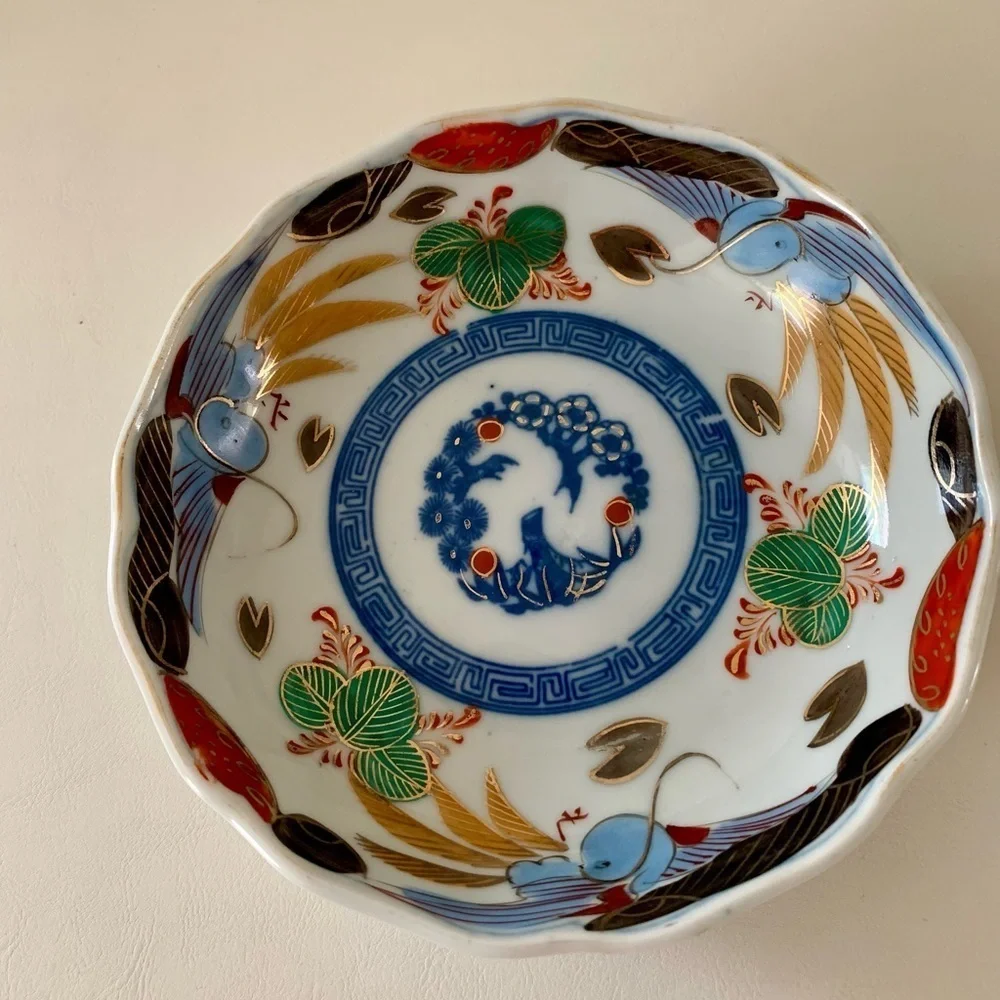 Antique Chinese Colorful Bowl